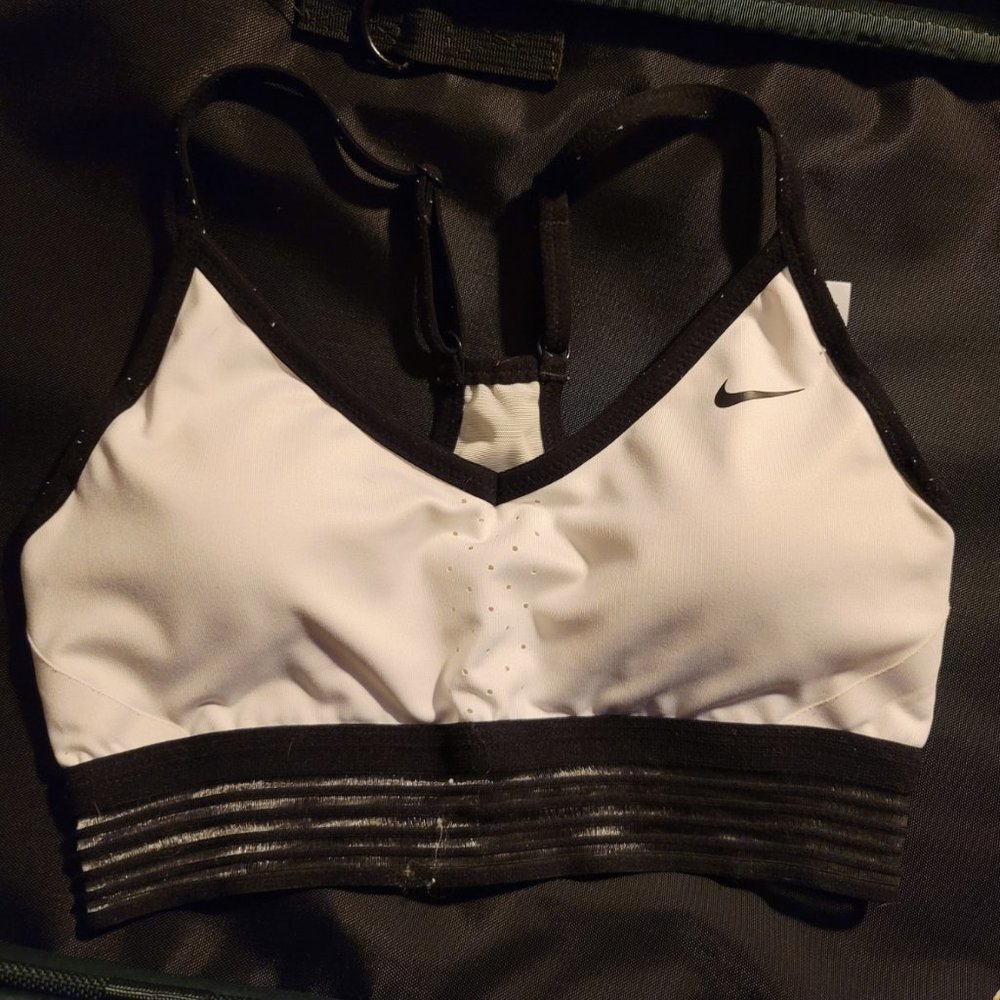Nike Sports Bra Black and White Size Small
